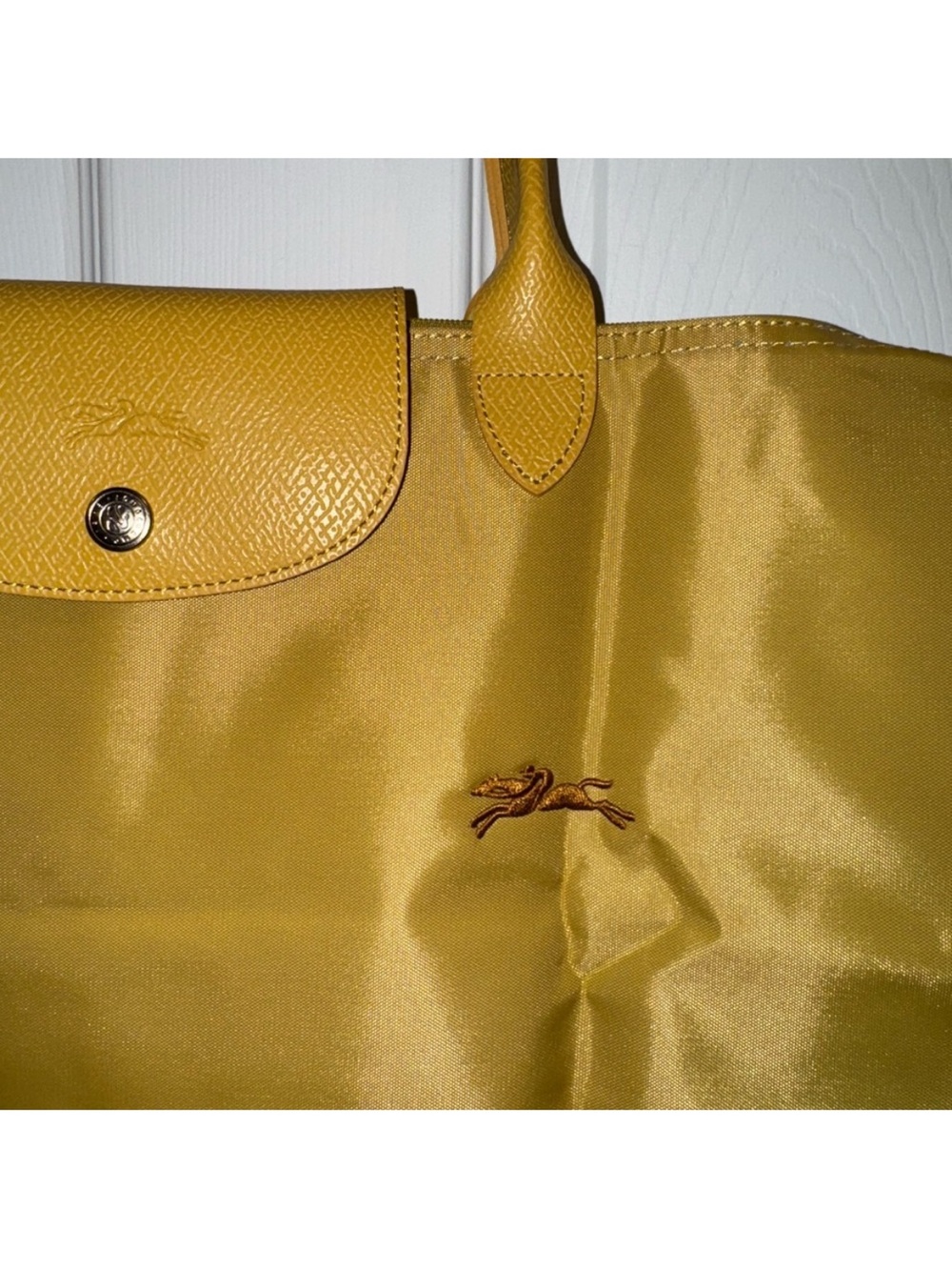 Longchamp Mustard Yellow Leather Shoulder Bag - Picture 4 of 7